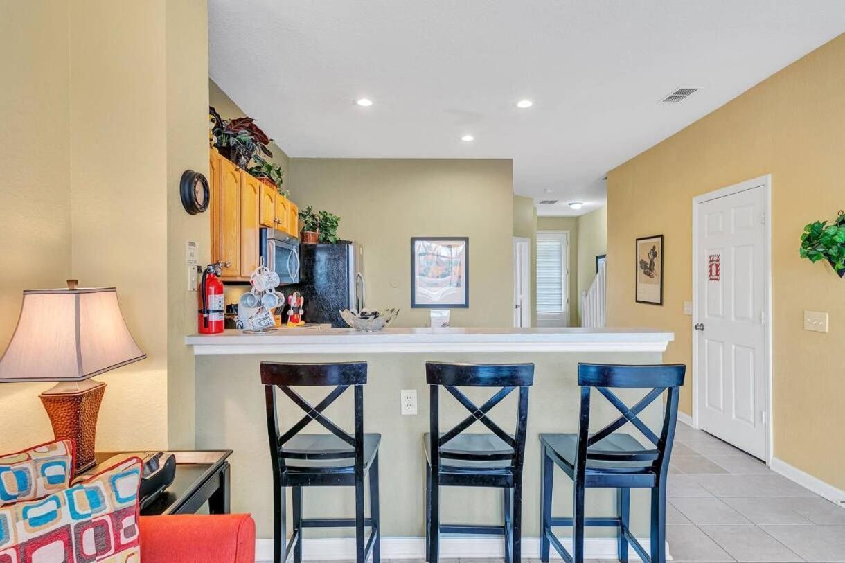Windsor Hills 3bd,3ba Private Pool & Holiday home