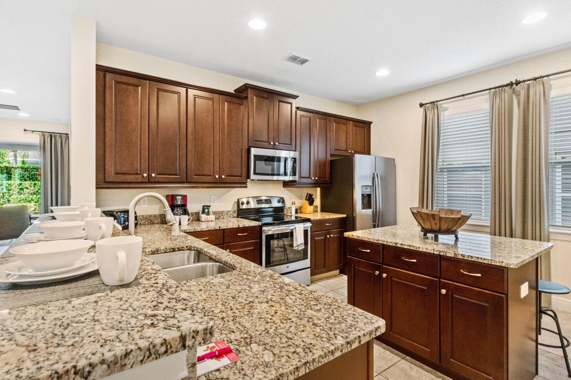 - Encore 1575 Villa Orlando
