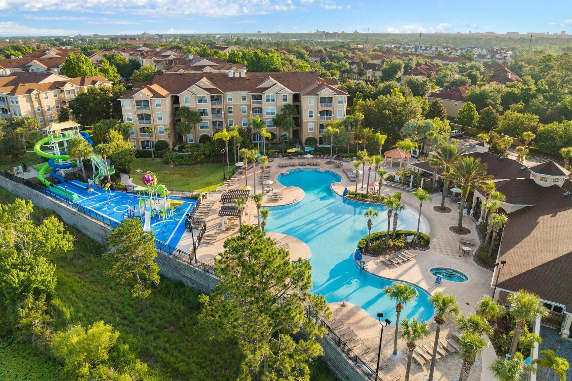 Free Water Park Luxury Living * Orlando