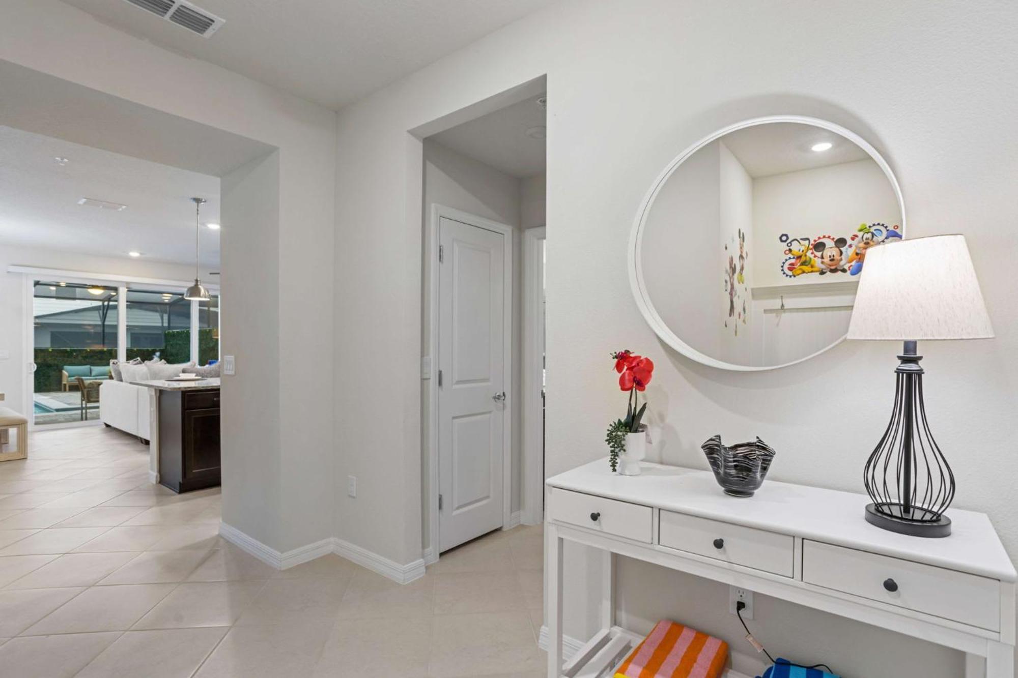 Villa Brand New 5 Bed In Windsor Cay