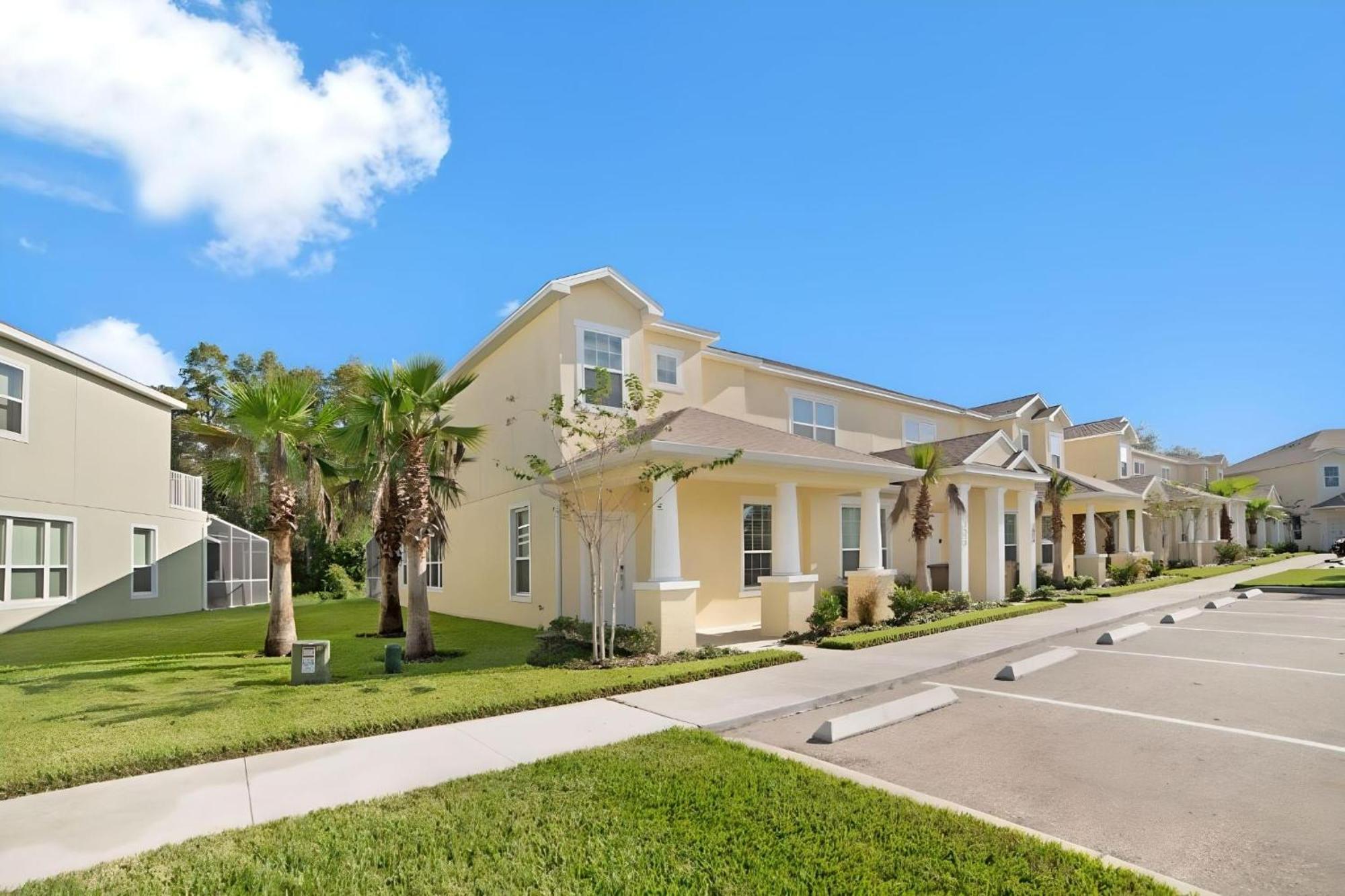 3 Bedrooms Pool Retreat Close To Apartment Orlando