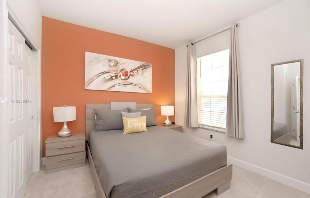 Apartment 3 Bedrooms Pool Retreat Close To