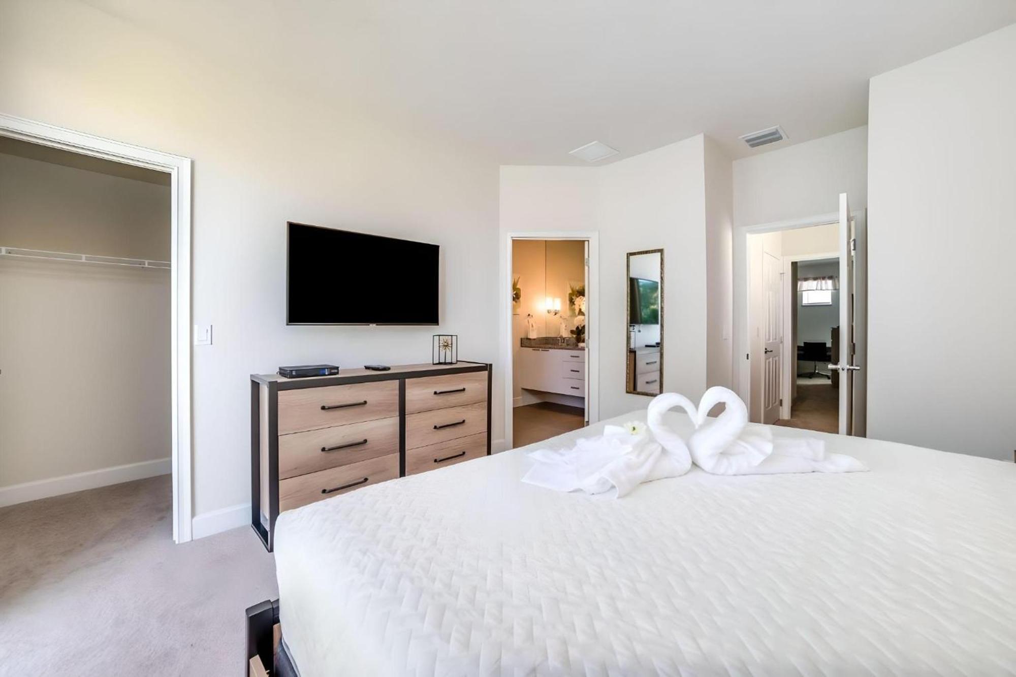 3 Bedrooms Pool Retreat Close To Apartment Orlando