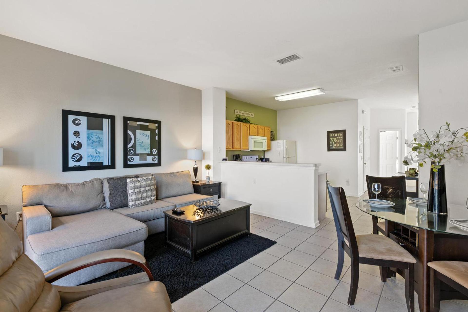 2563 Maneshaw Holiday home *