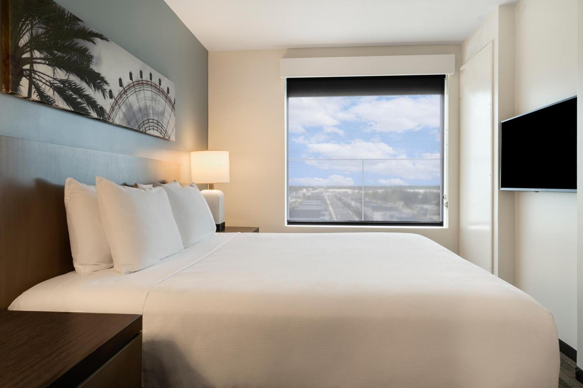Hyatt House International Drive 3*