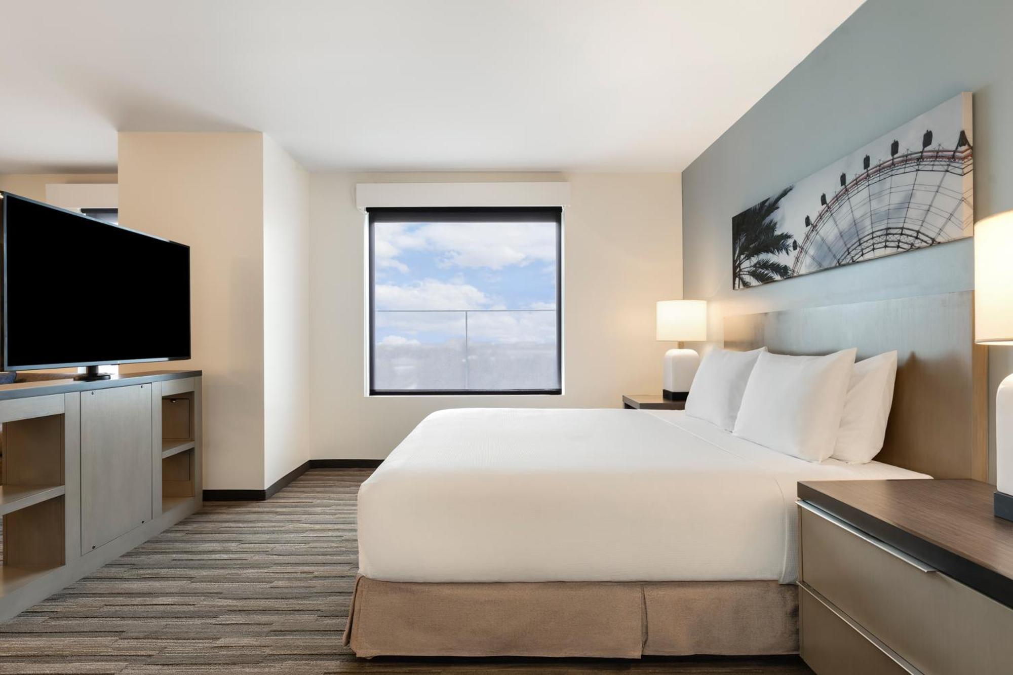 Hyatt House International Drive 3*