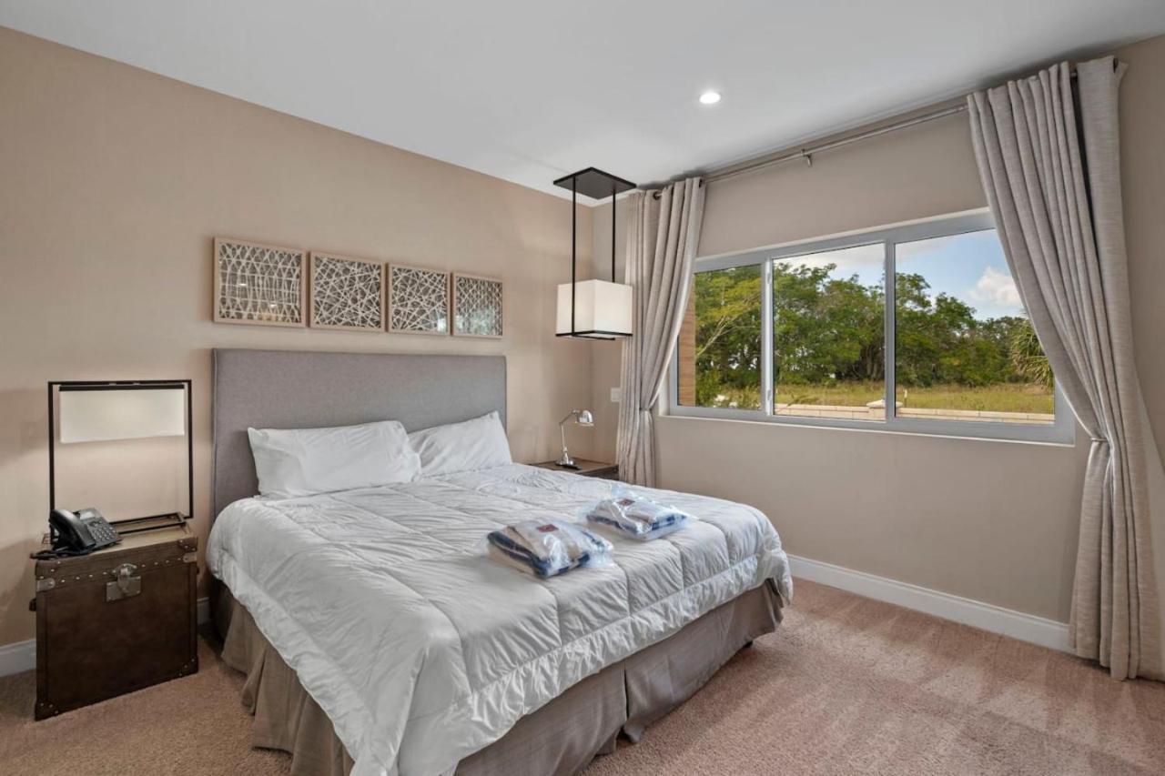 3 Bedroom 4 Bathroom Magic Village 3099 Holiday home Orlando