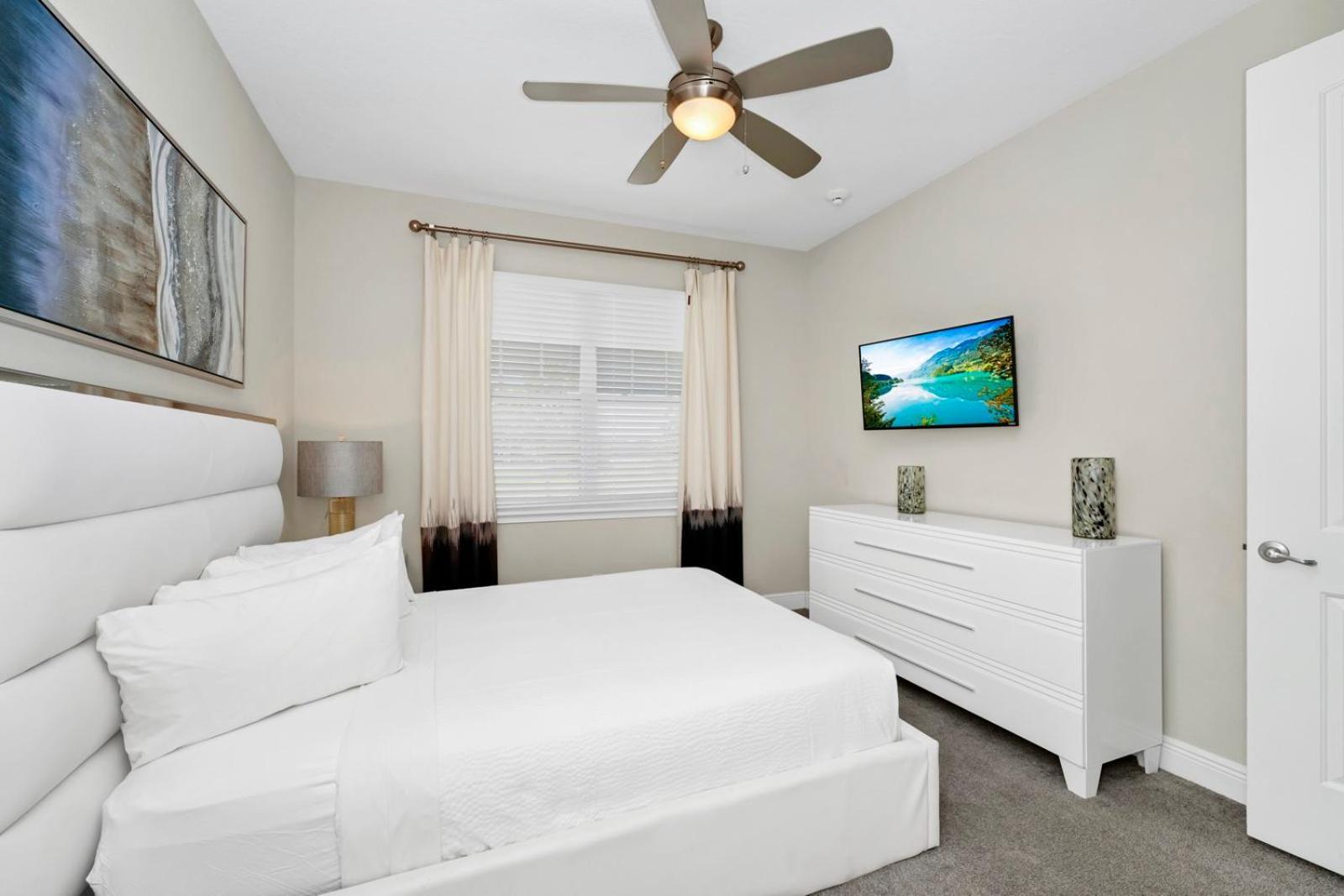 Holiday home Gleaming By Rentyl With Theater Near - 209s Orlando
