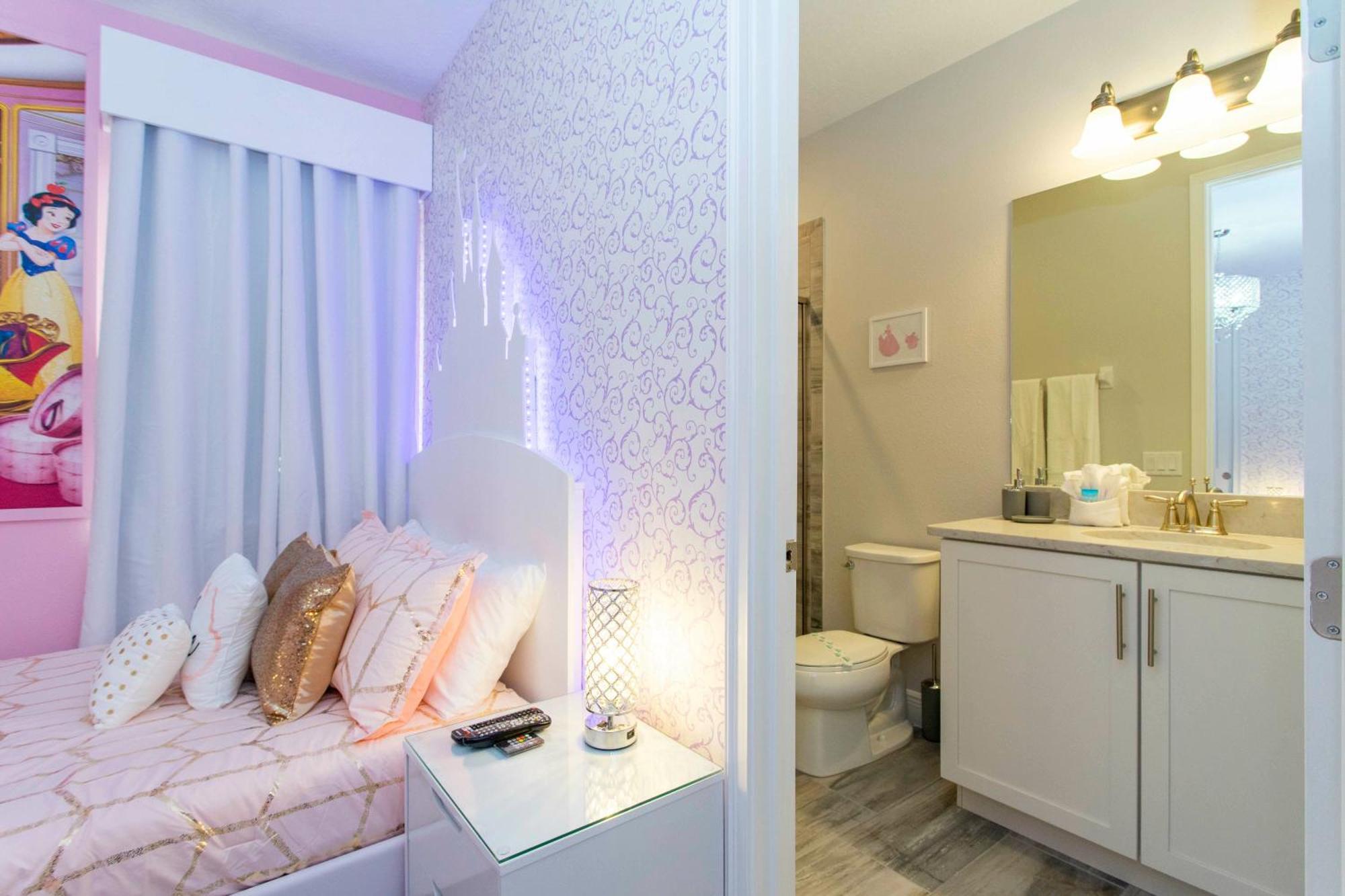 Beautiful Themed Single With Private Pool And Game Ec0405 Holiday home