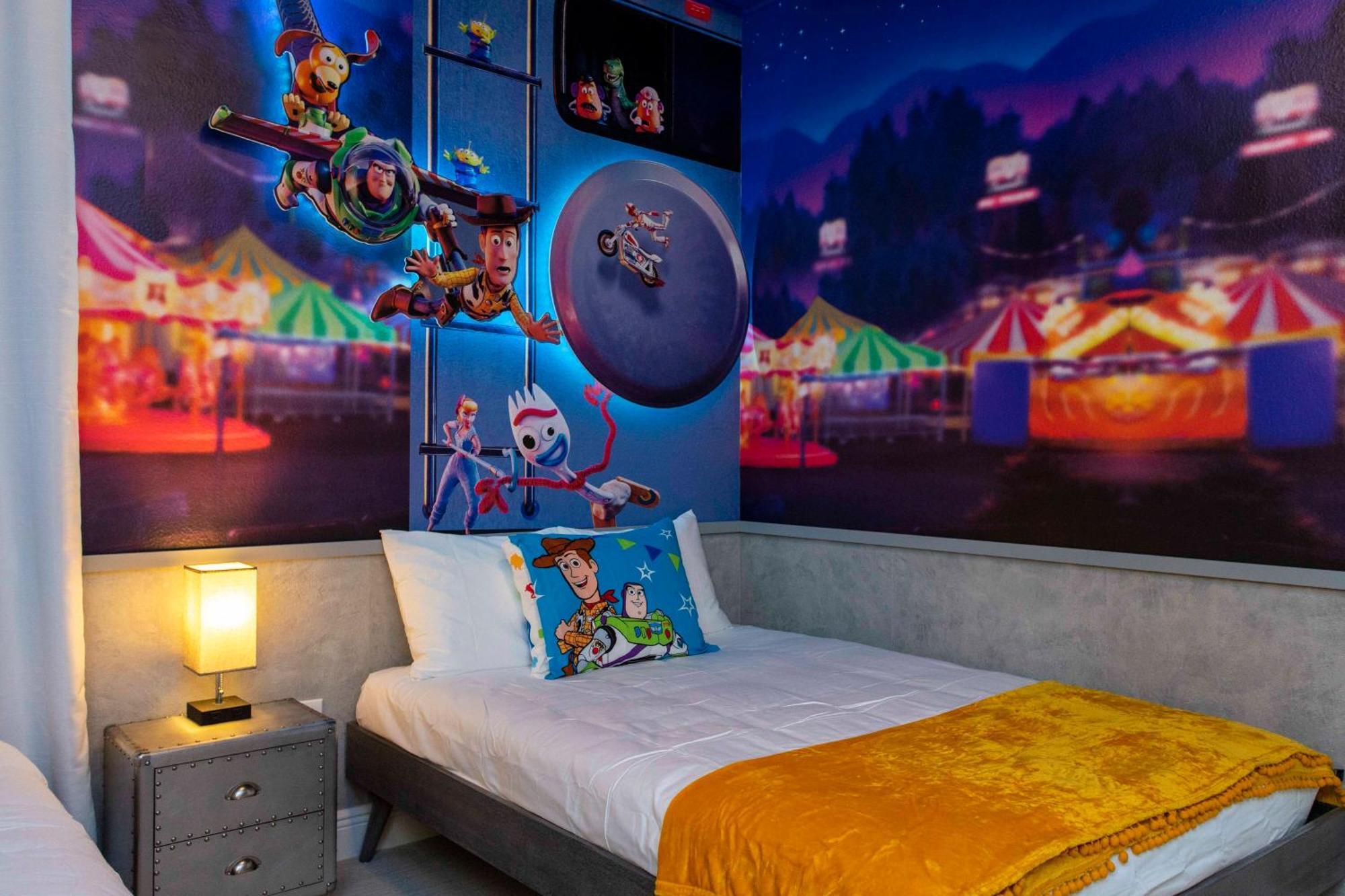 Beautiful Themed Single With Private Pool And Game Ec0405 Holiday home *