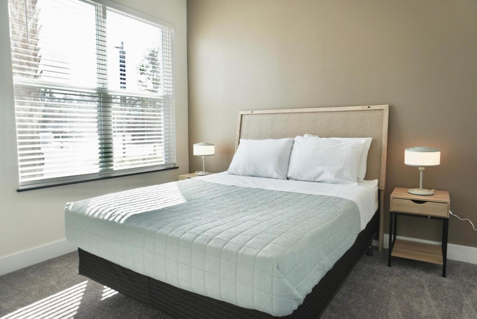 Holiday home Stunning 3 Bedroom 3 Bath Townhome 363 *