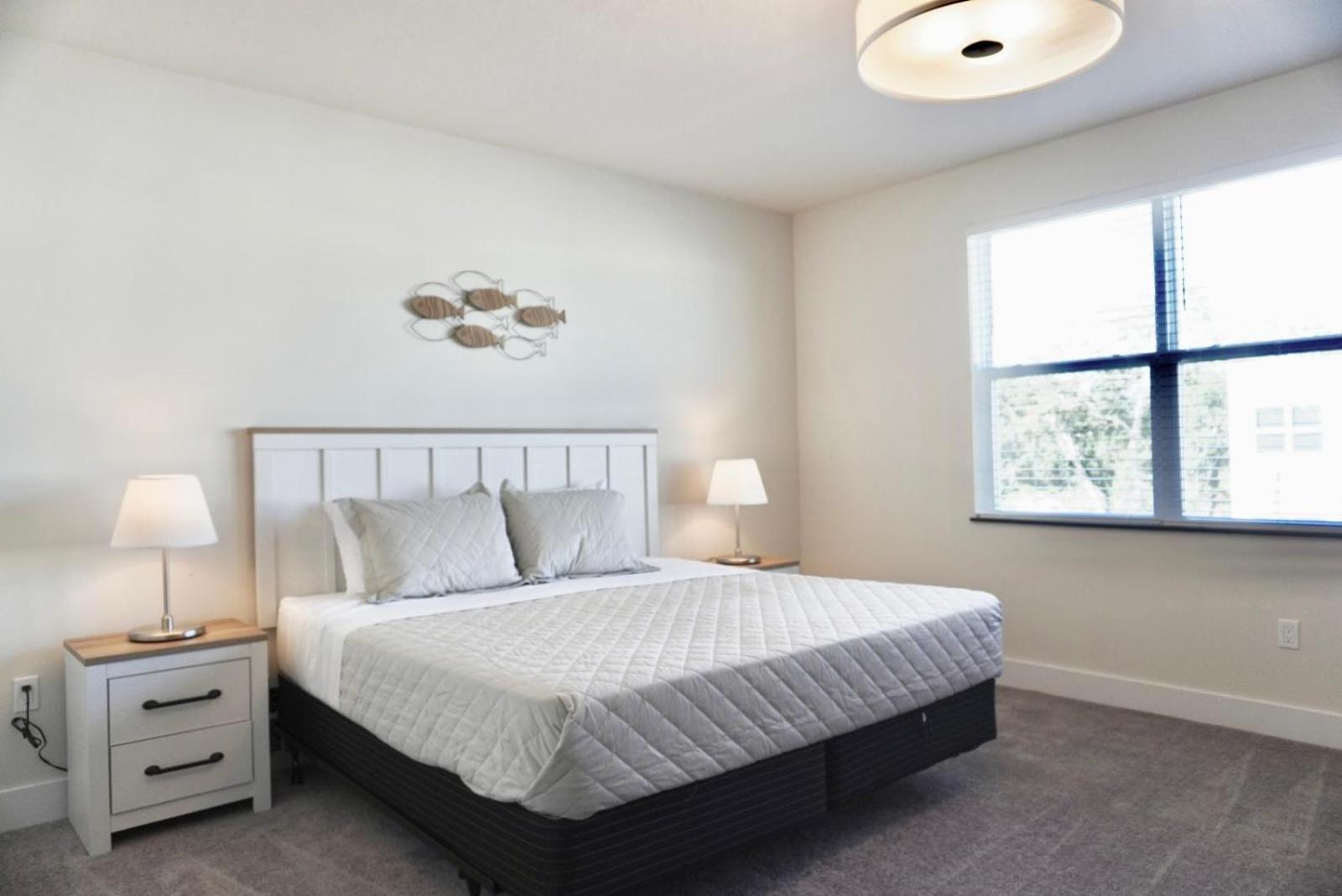 Stunning 3 Bedroom 3 Bath Townhome 363 *