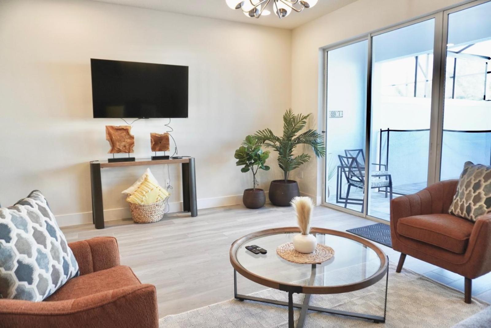 Holiday home Stunning 3 Bedroom 3 Bath Townhome 363 *