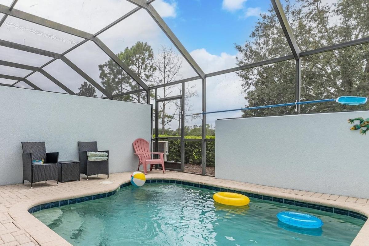 Windsor Hills With Pool & Near Holiday home *