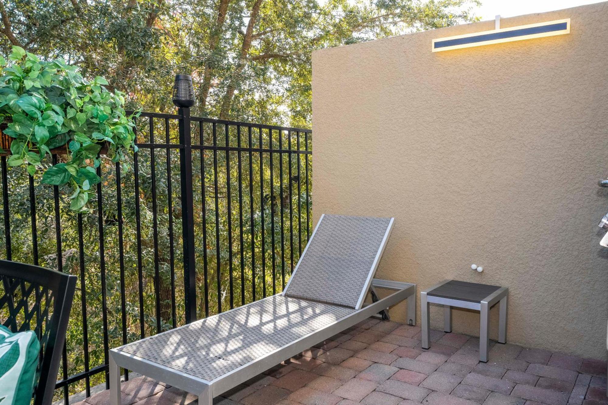 Themed House 5 Min To Parks, Heated Pool, Jacuzzi, Gym And Orlando