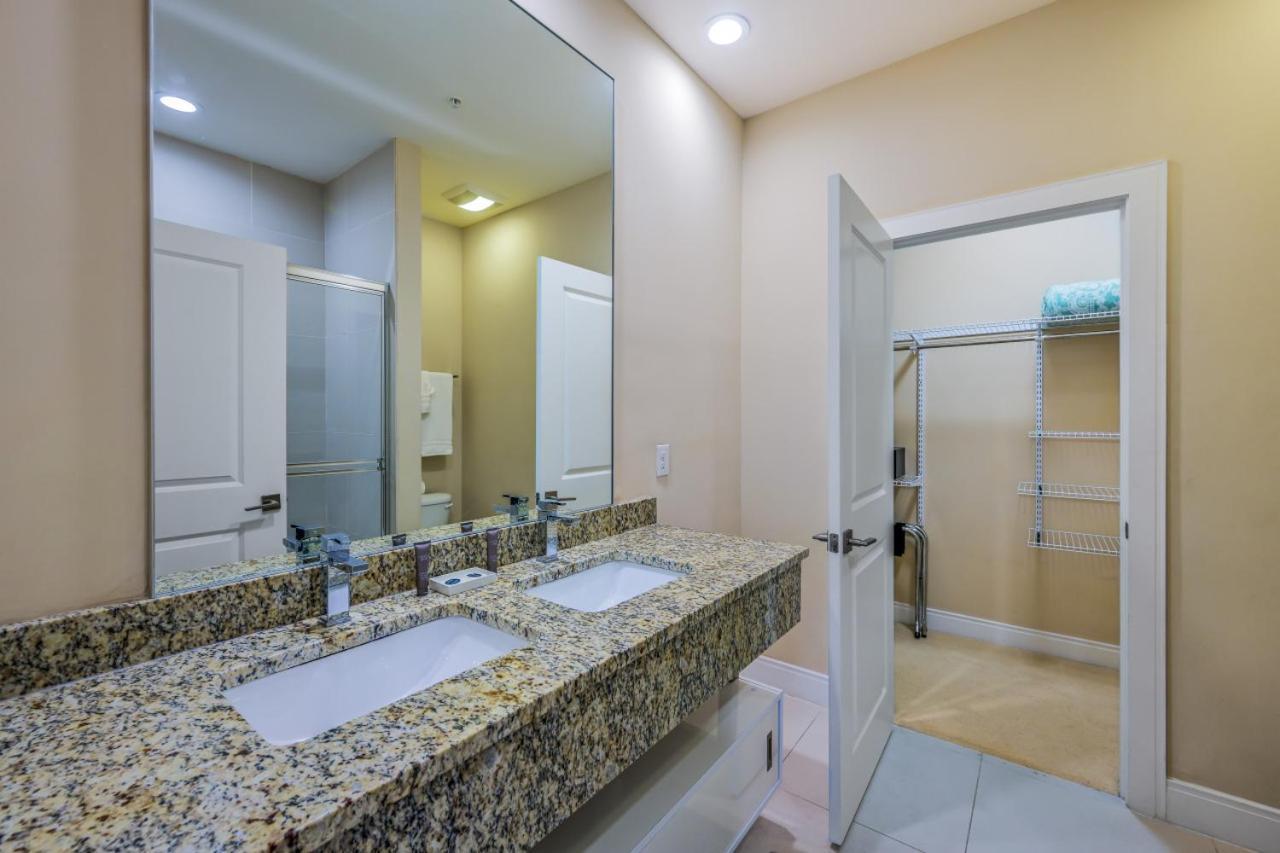 Holiday home 7664 - Beautiful 3 Bedroom Townhouse By Orlando