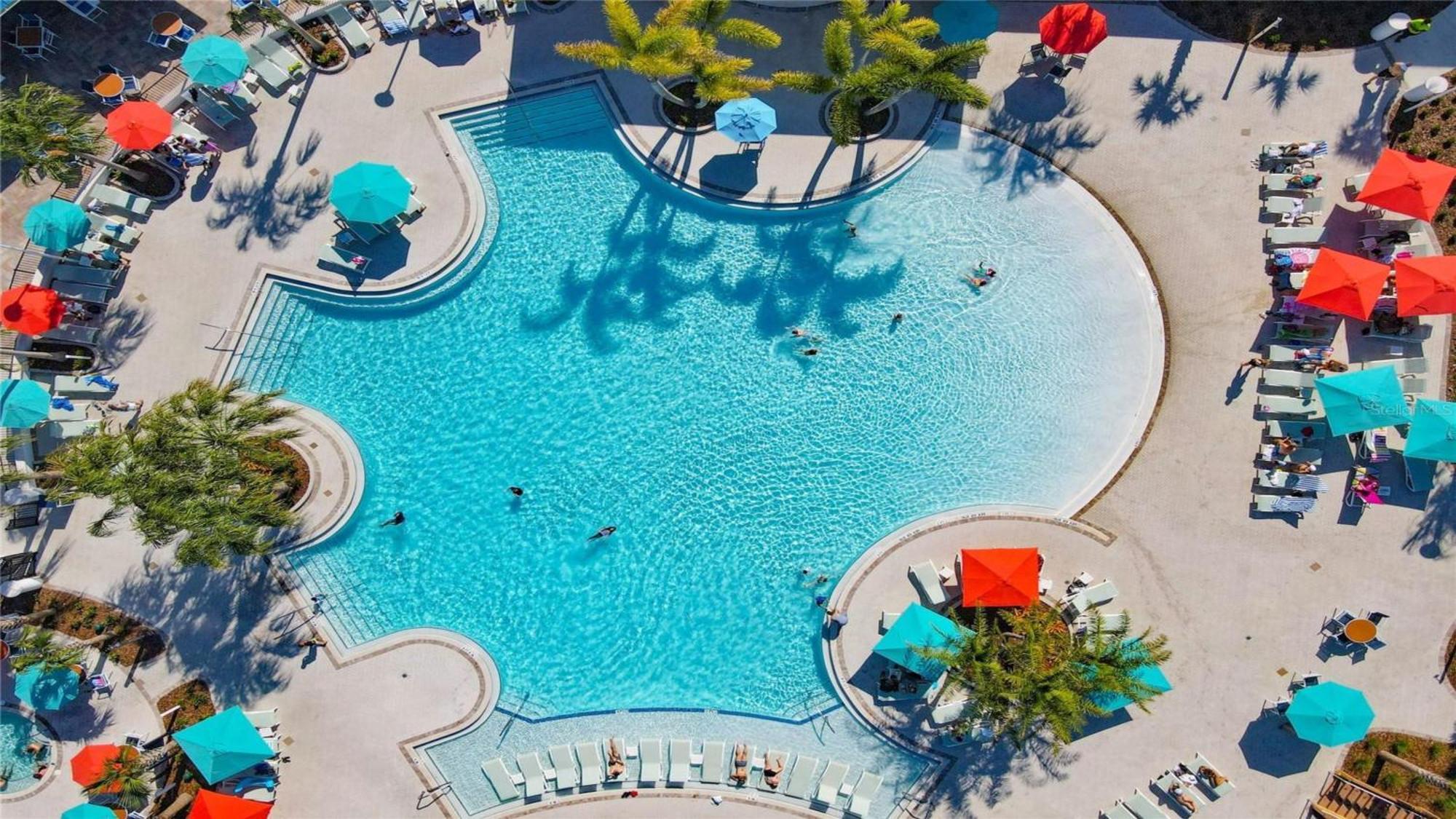 Ultimate Family Fun Retreat 10-bedroom Luxury Holiday home