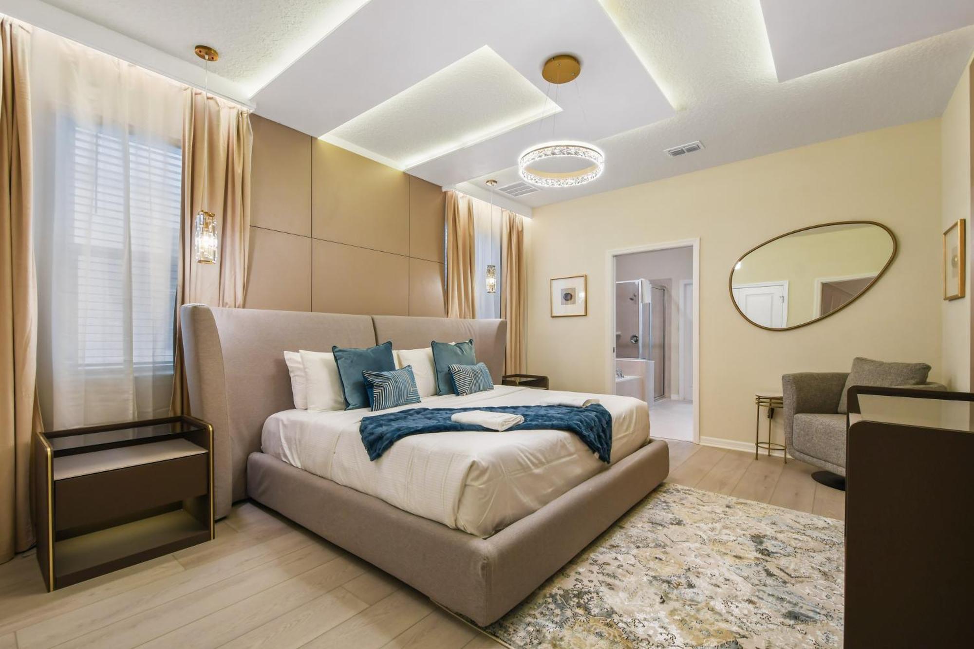Ultimate Family Fun Retreat 10-bedroom Luxury Holiday home *