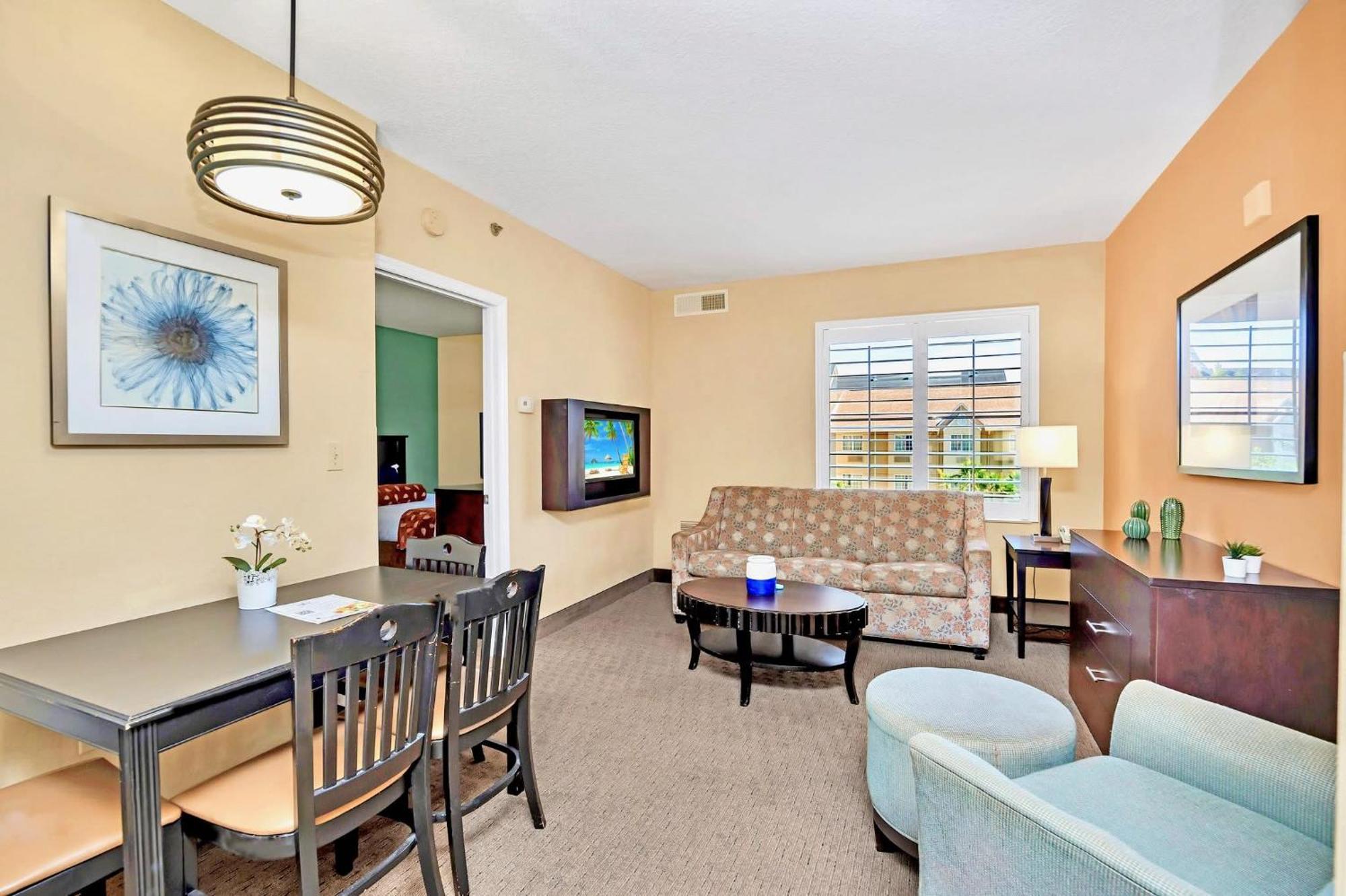 Apartment 1br Near Disney- Pool And Hot Tub