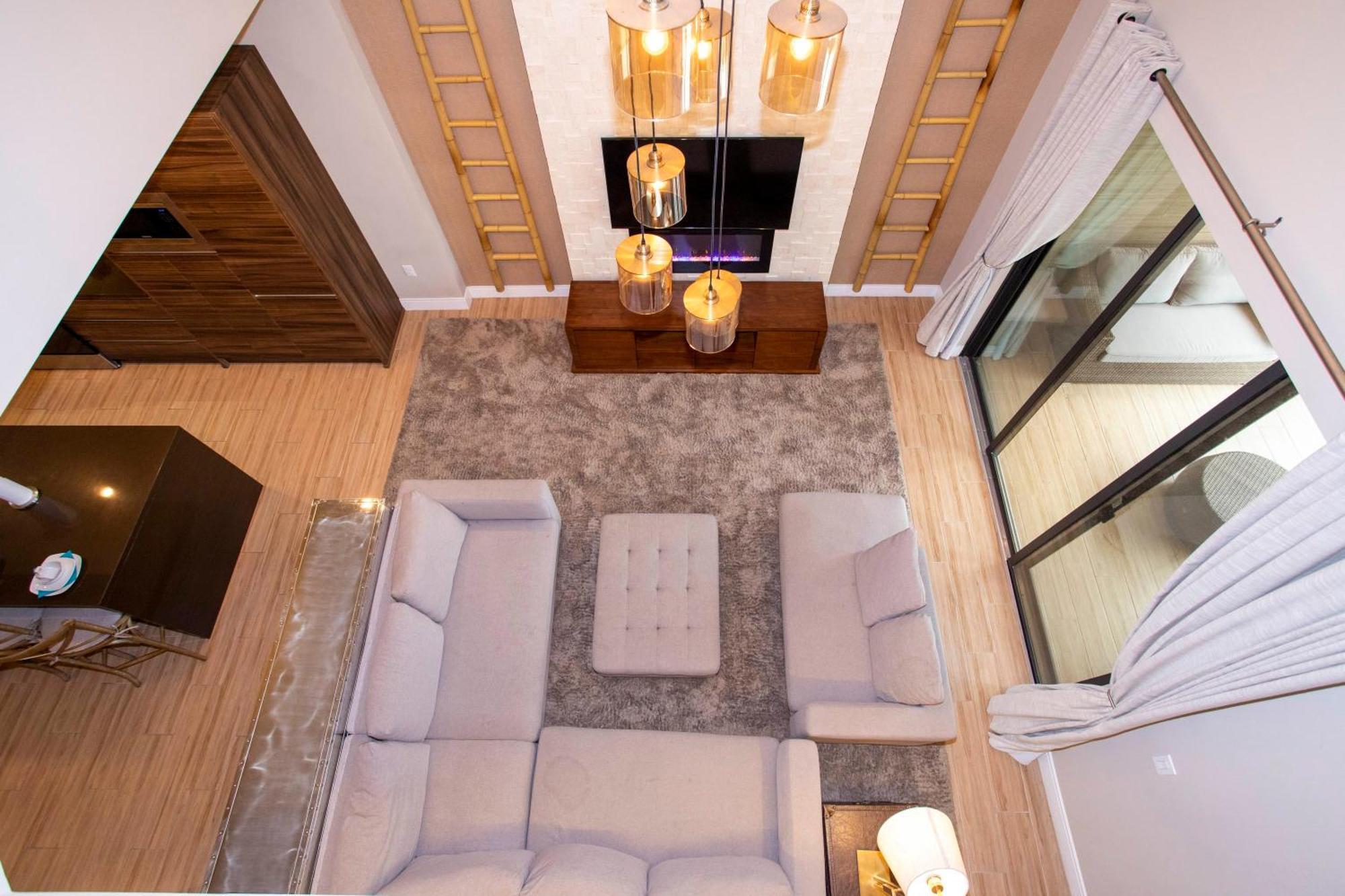 Luxury 4 Bedroom Close To Disney 7487 Holiday home Orlando