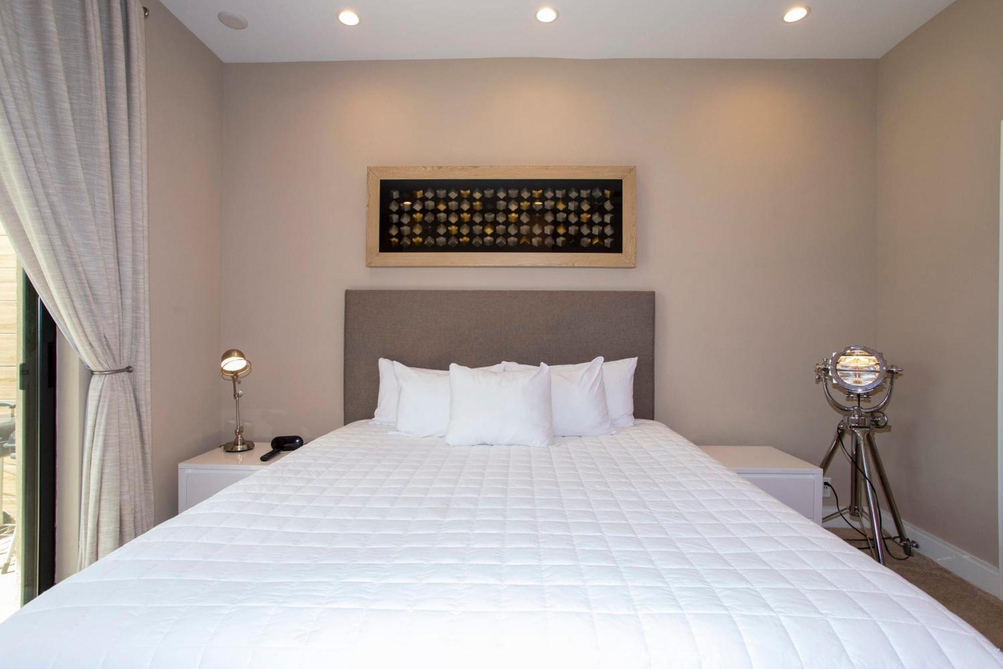 Luxury 4 Bedroom Close To Disney 7487 Holiday home