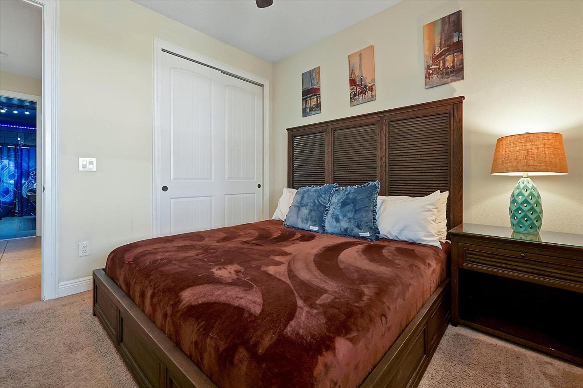 261 Lasso Drive 6bed Holiday home *