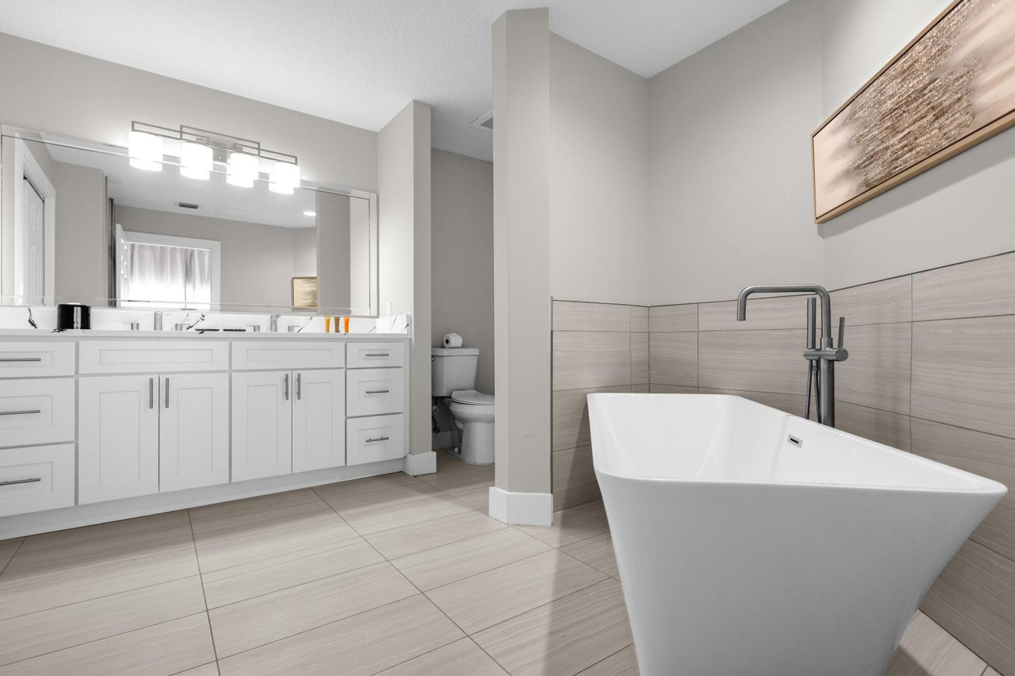 Cozy Two Bedroom * Orlando