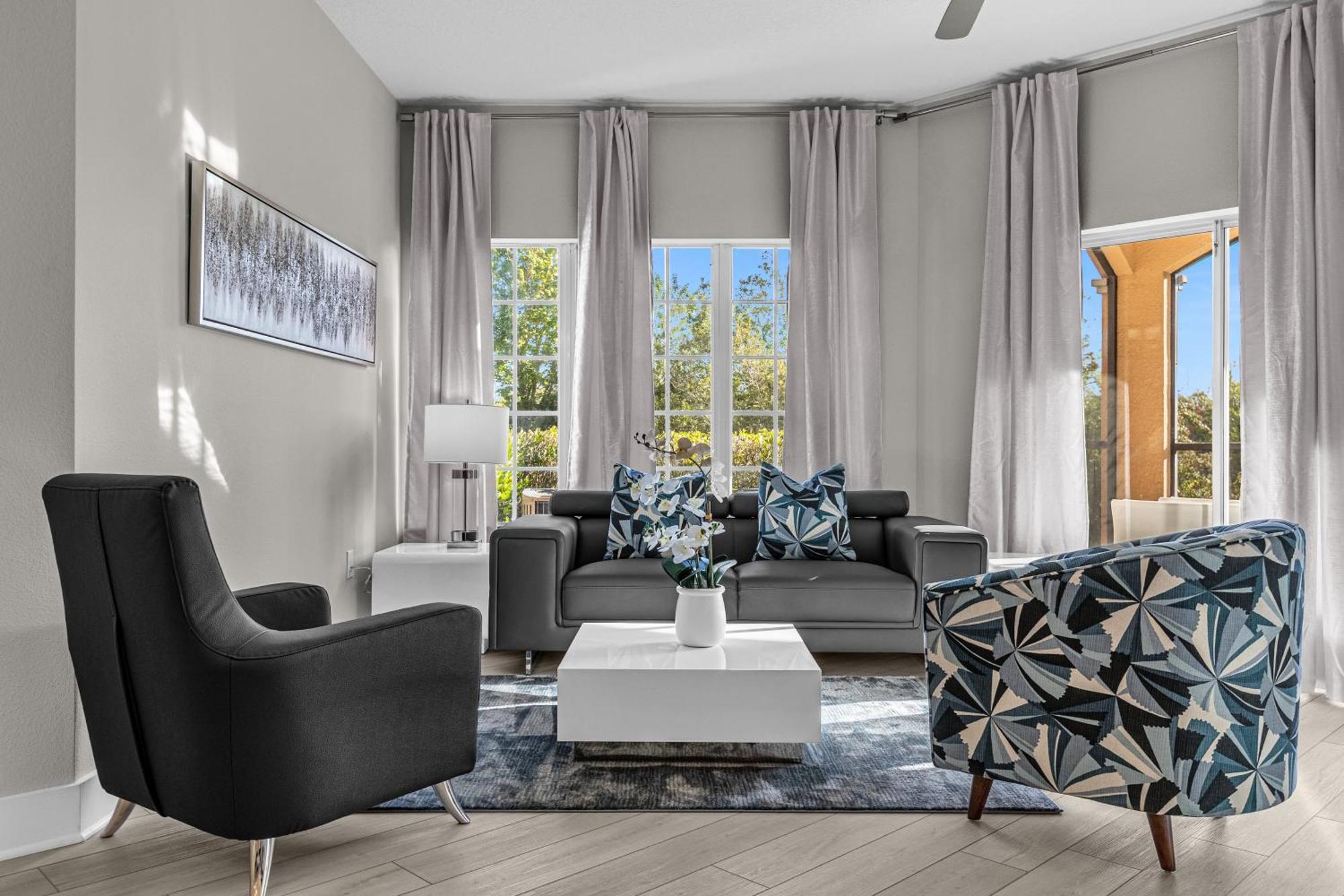 Cozy Two Bedroom *