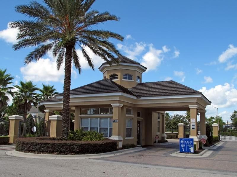 3 Miles To Disney, Water Park, Kids Rooms, Pool Table, Air Hockey, Private Pool And Orlando