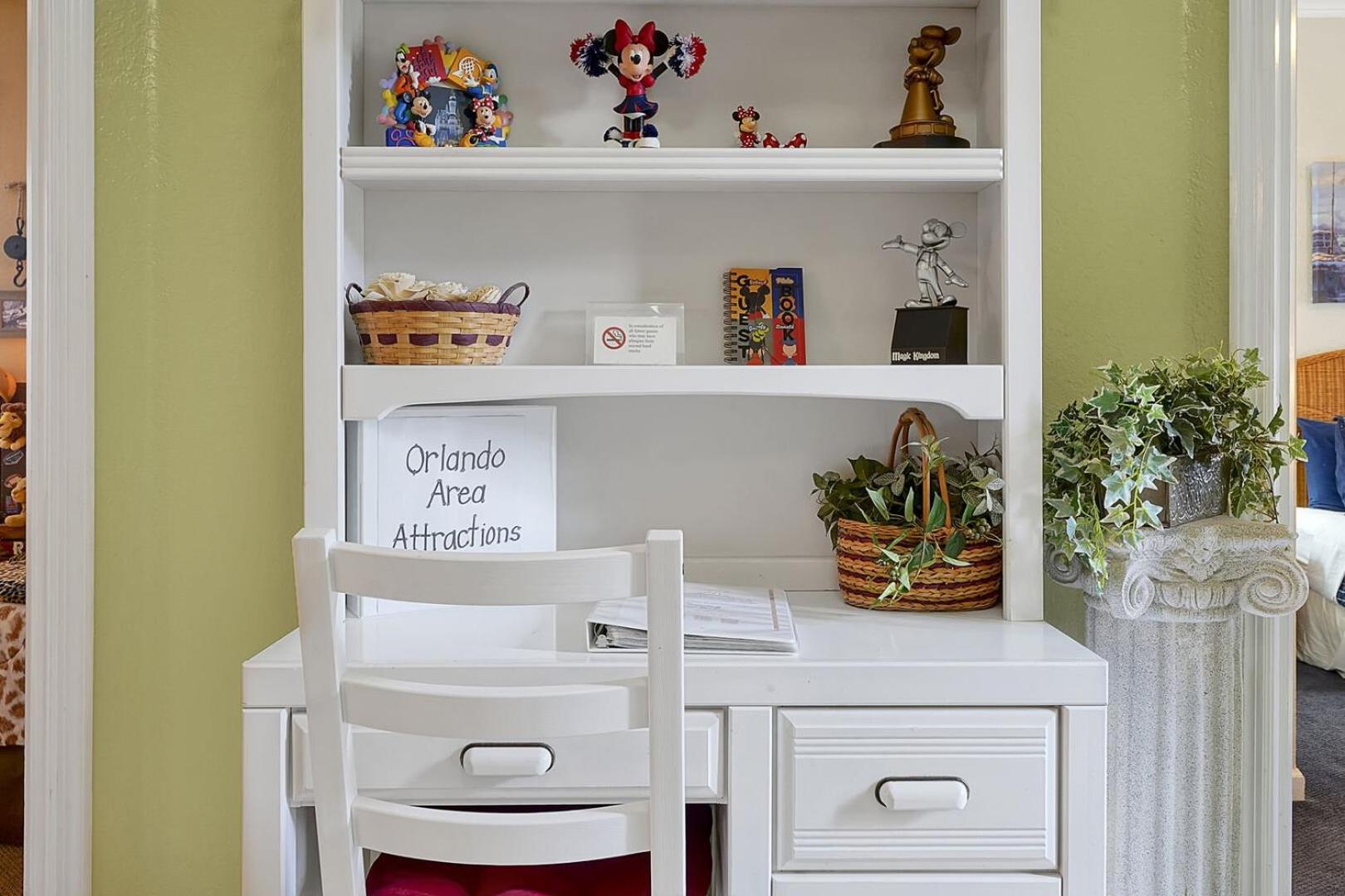 3 Miles To Disney, Water Park, Kids Rooms, Pool Table, Air Hockey, Private Pool And Orlando