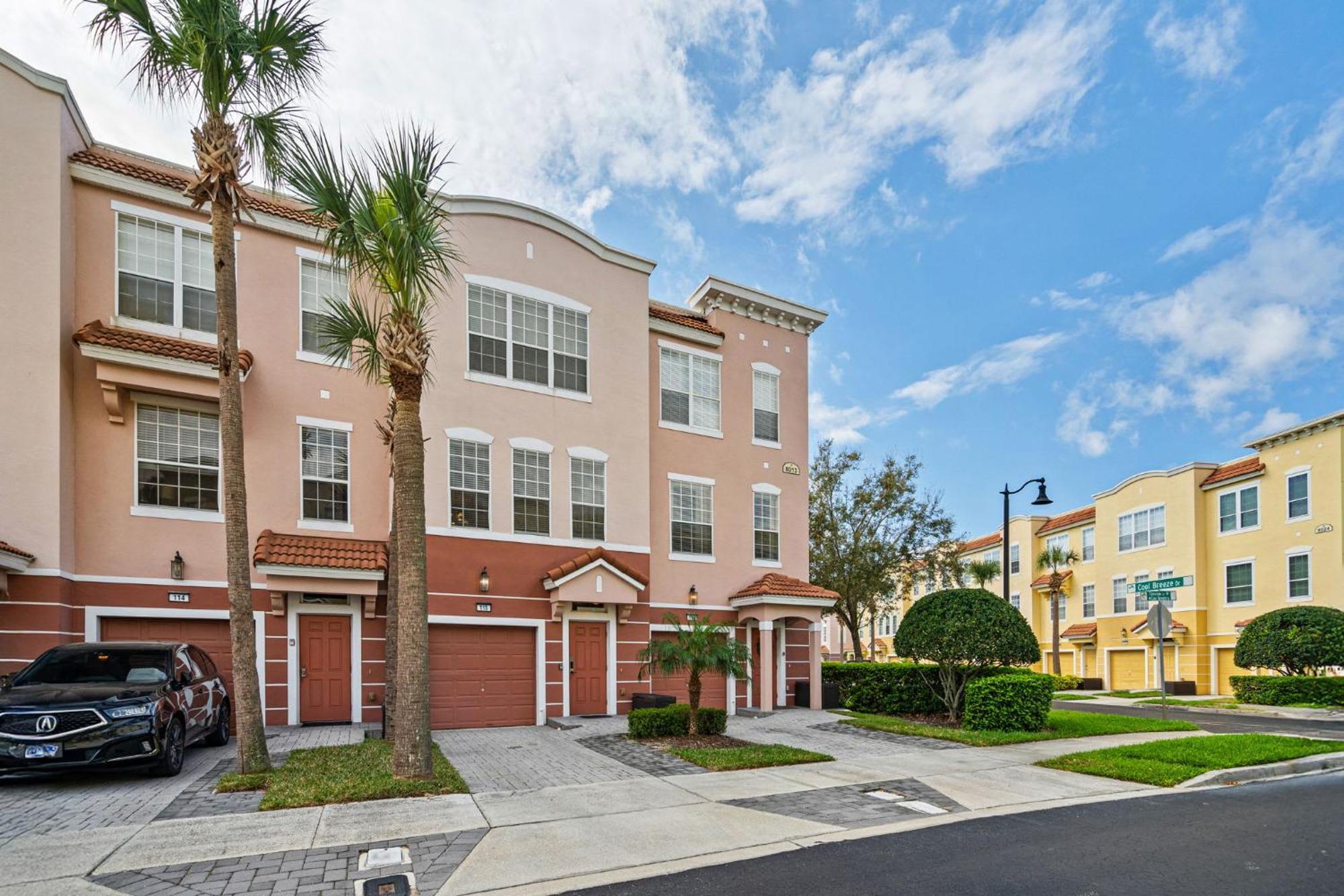Comfortable 3br Near Convention Center & Epic Park *