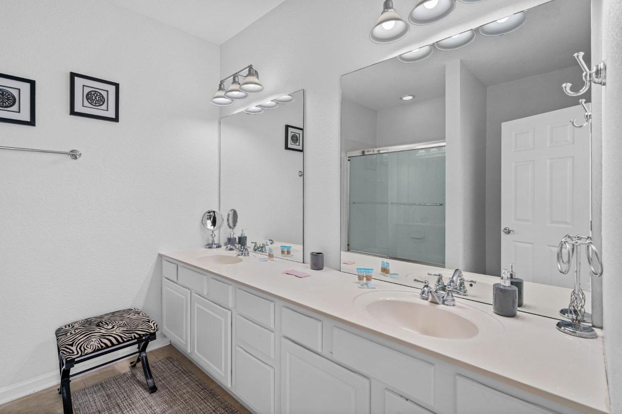 Comfortable 3br Near Convention Center & Epic Park Holiday home