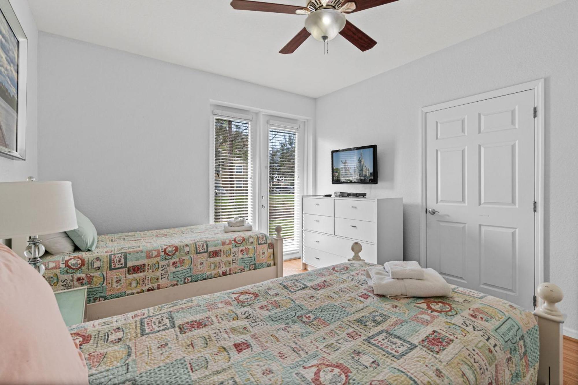 Holiday home Comfortable 3br Near Convention Center & Epic Park *