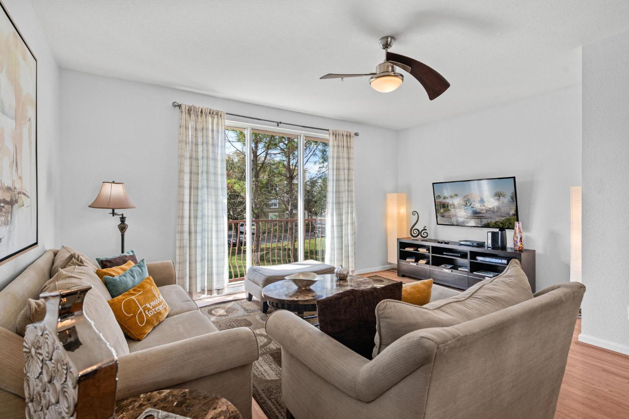 Holiday home Comfortable 3br Near Convention Center & Epic Park