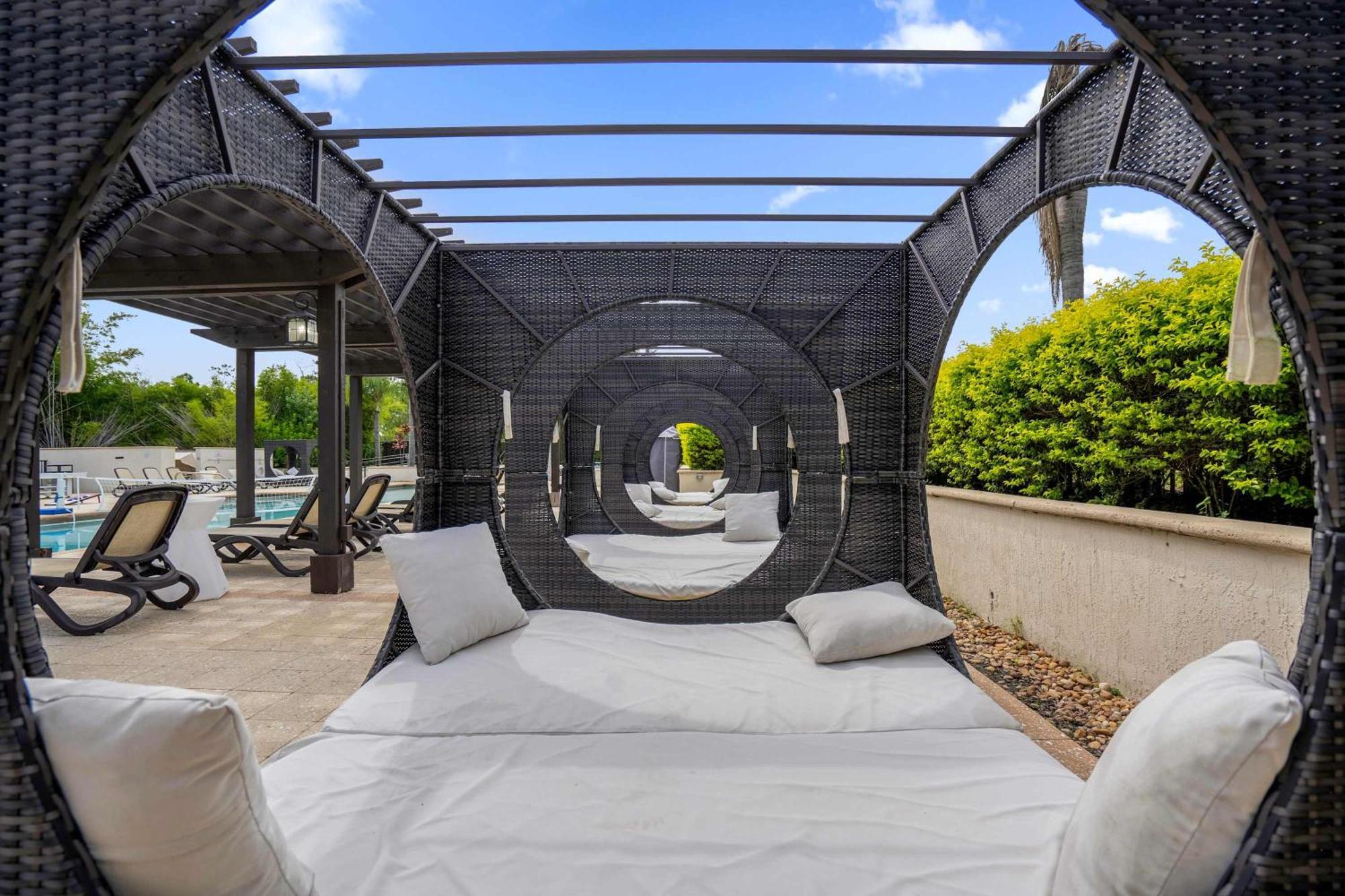 Book Your Spring Break Escape! Townhome By Disney! Holiday home *