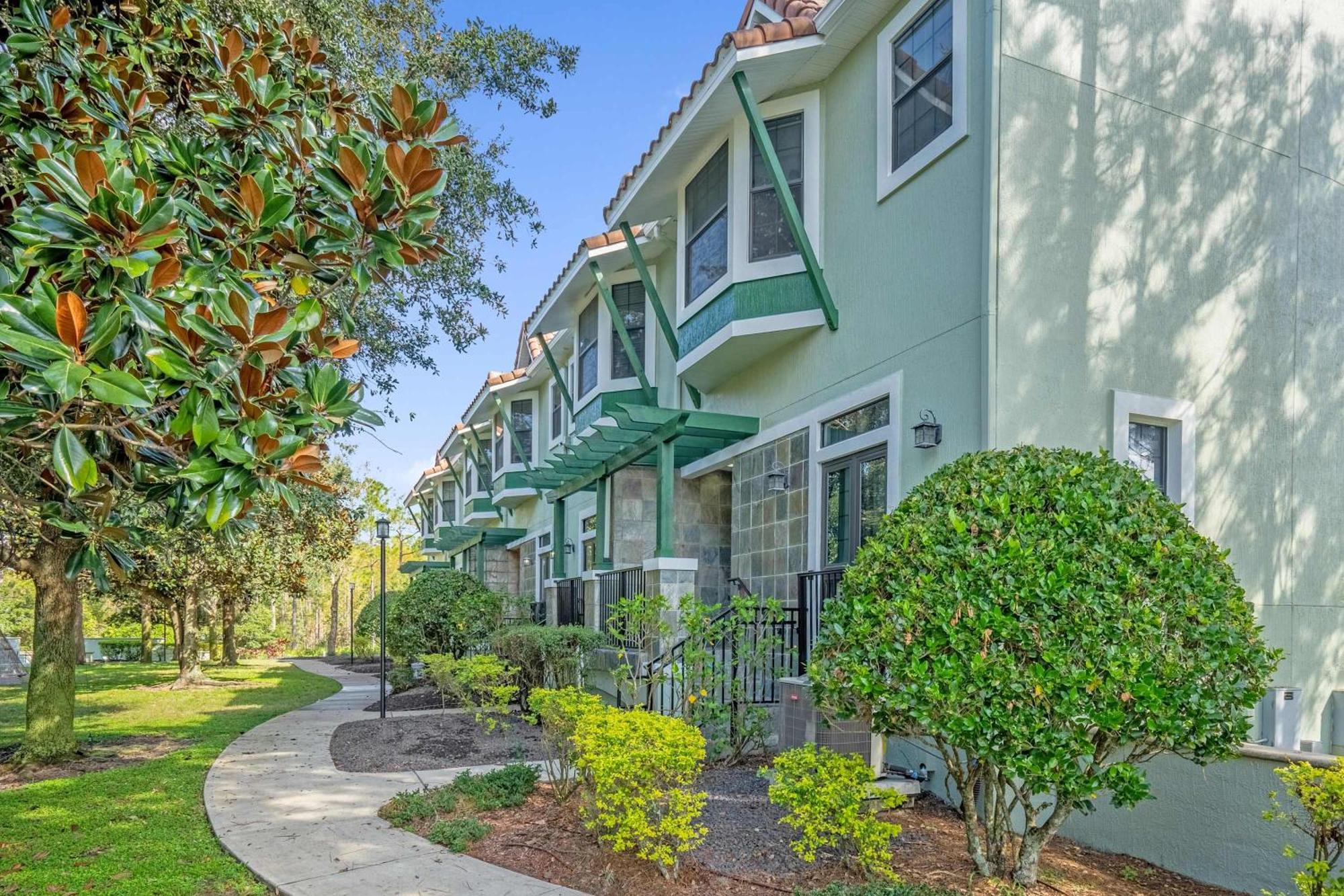Book Your Spring Break Escape! Townhome By Disney! Holiday home Orlando