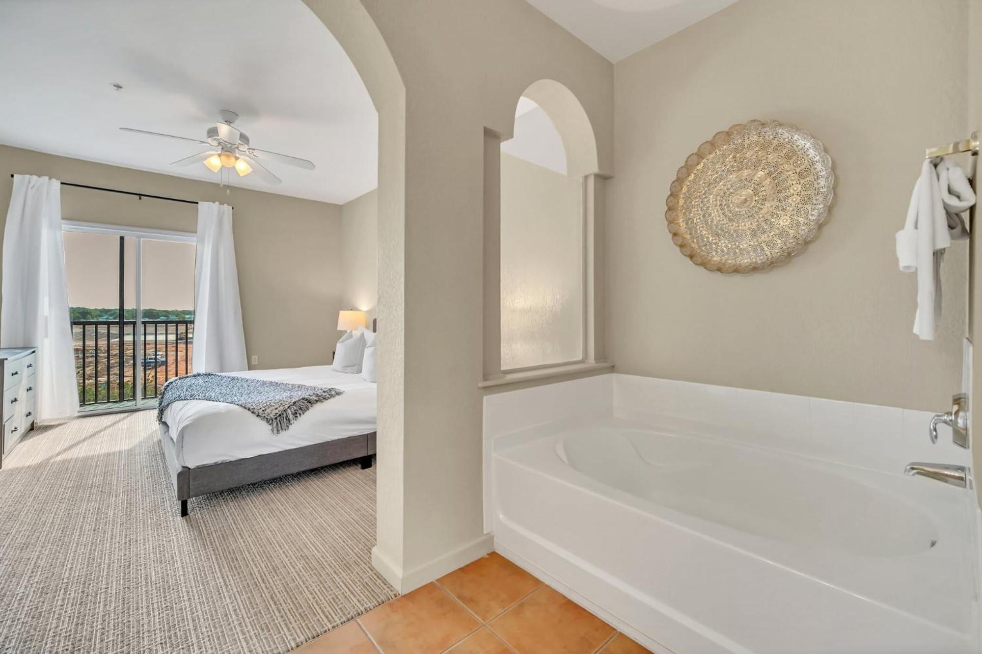 Holiday home 2br With Hot Tub And Pool, Near Disney! *