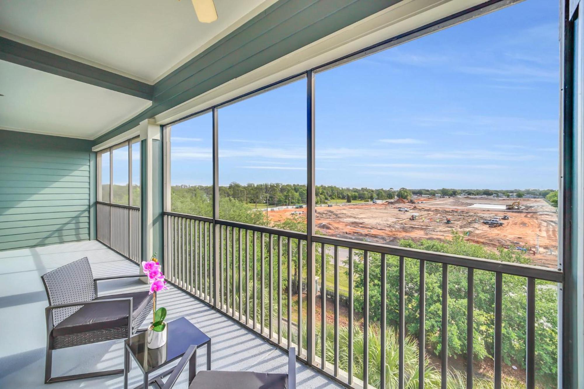 2br With Hot Tub And Pool, Near Disney! * Orlando