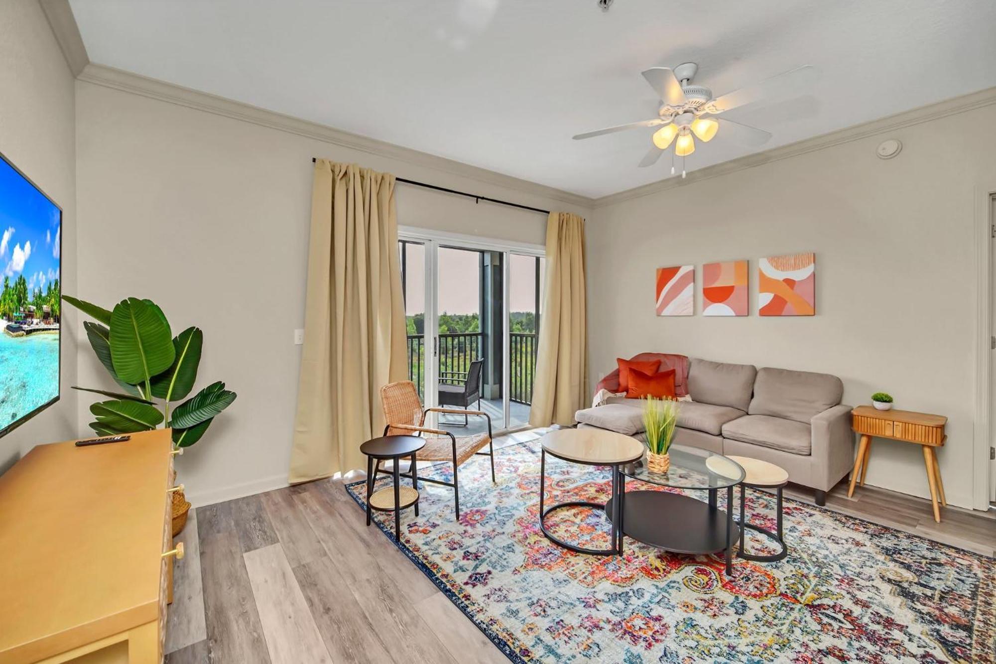2br With Hot Tub And Pool, Near Disney! *
