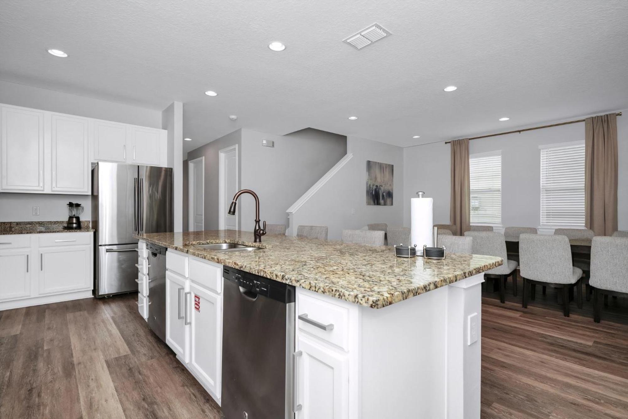 Grand Near With Private Pool And Water Park Access At Encore Reunion - 7519mr *