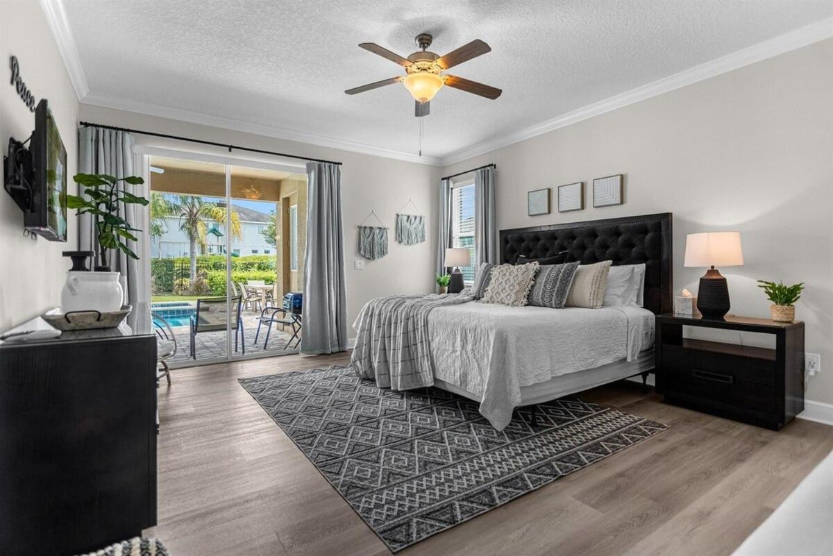 7739-9-gs-bedroom Theming And Modern Luxury Holiday home Orlando