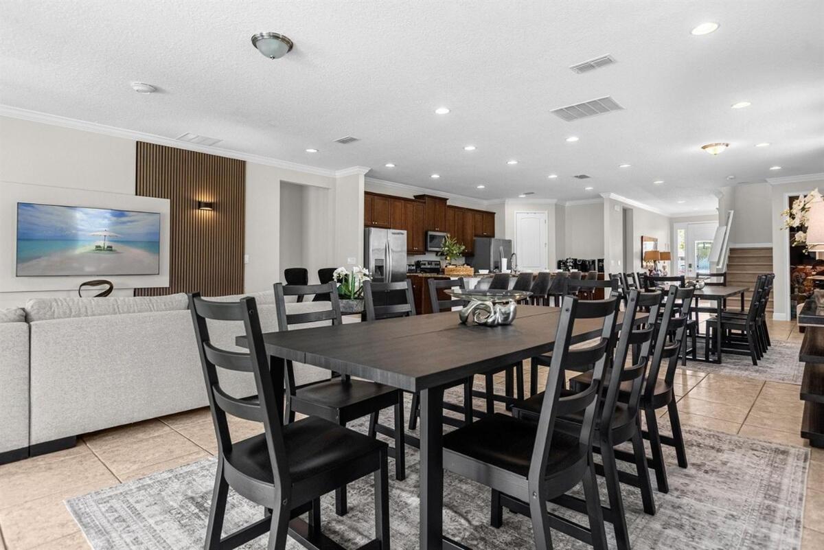 7739-9-gs-bedroom Theming And Modern Luxury Orlando