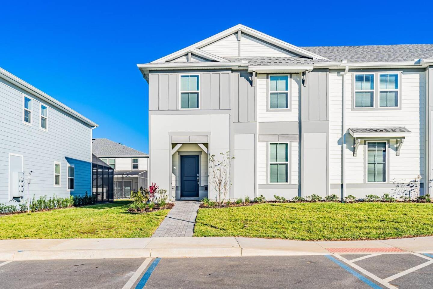 Stunning 5b45b, Heated Pool & Bbq Holiday home Orlando