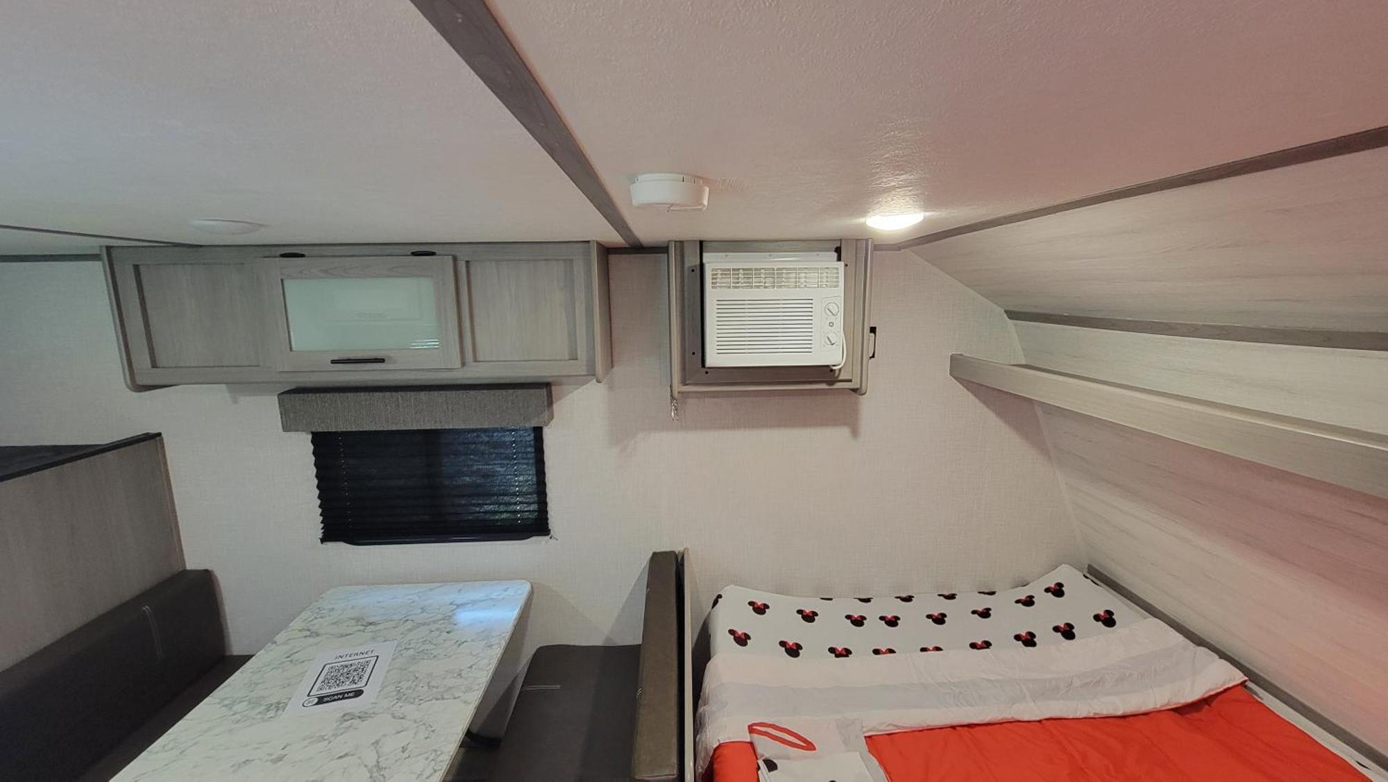 Campsite Cozy Rv Escape 7 Min To Universal *