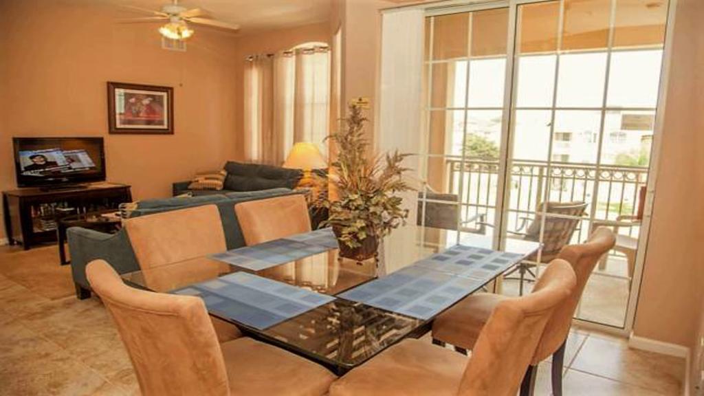 Loyalty Vacation Homes - Kissimmee Holiday home *