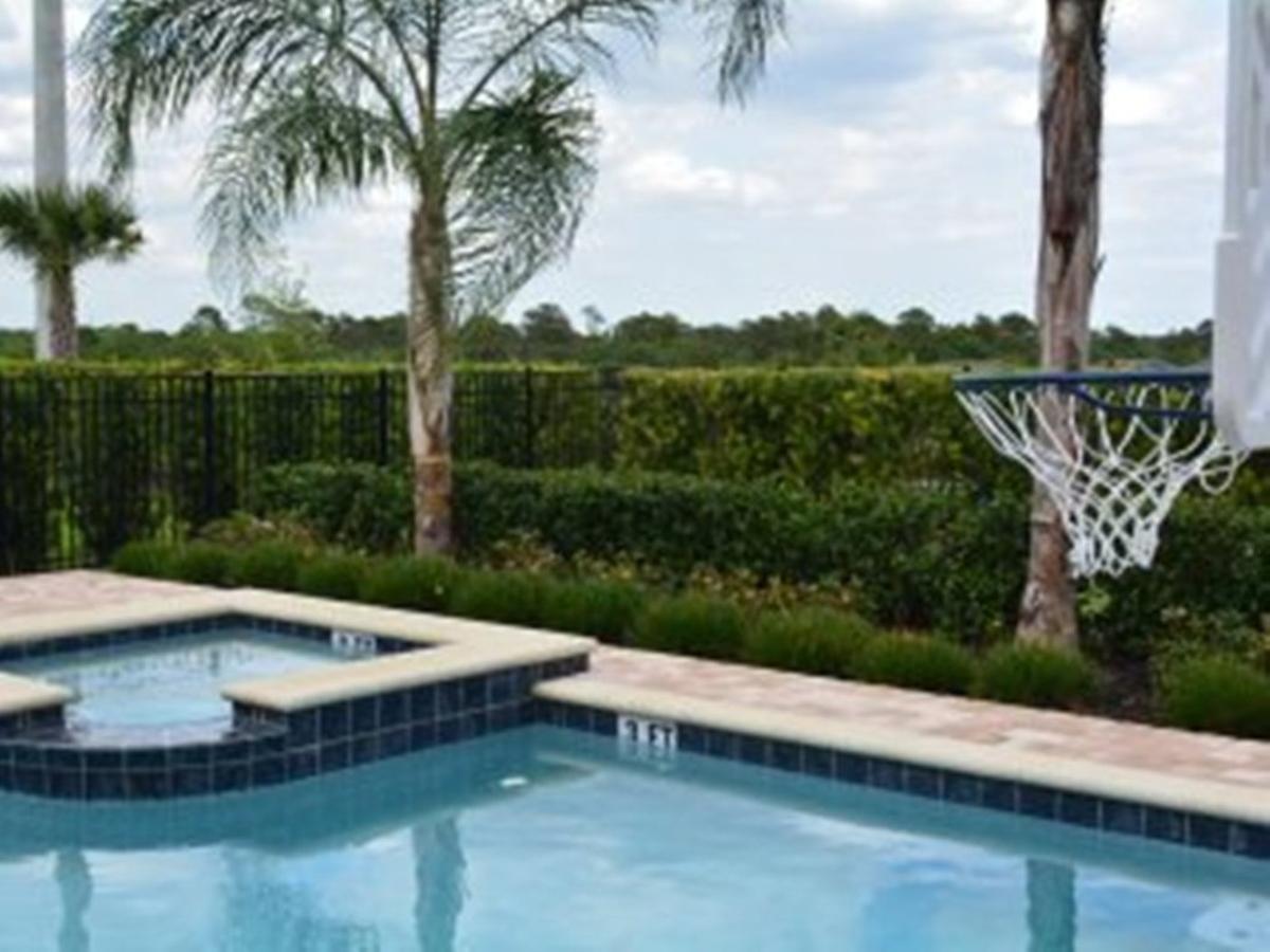 Villa Luxury Dreams With Private Pool And