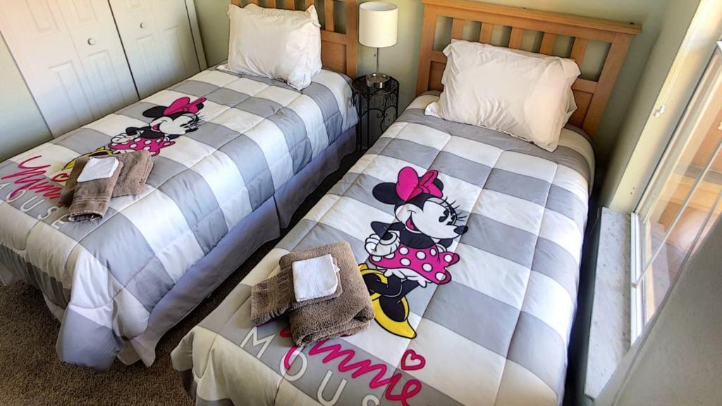 Loyalty Vacation Homes - Kissimmee *