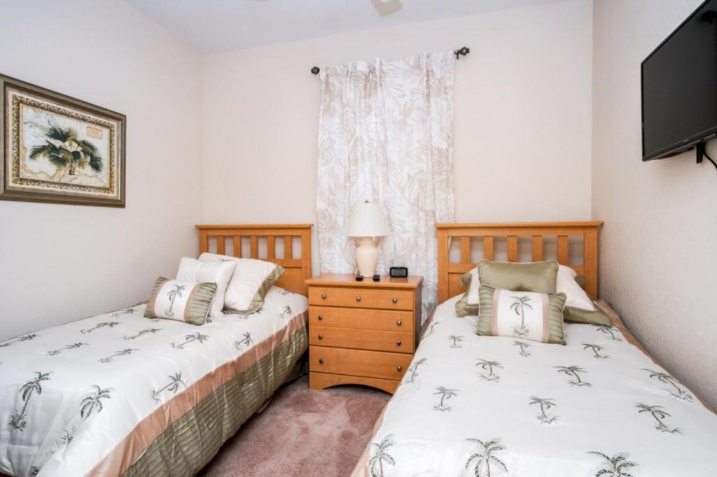 Loyalty Vacation Homes - Kissimmee * Orlando