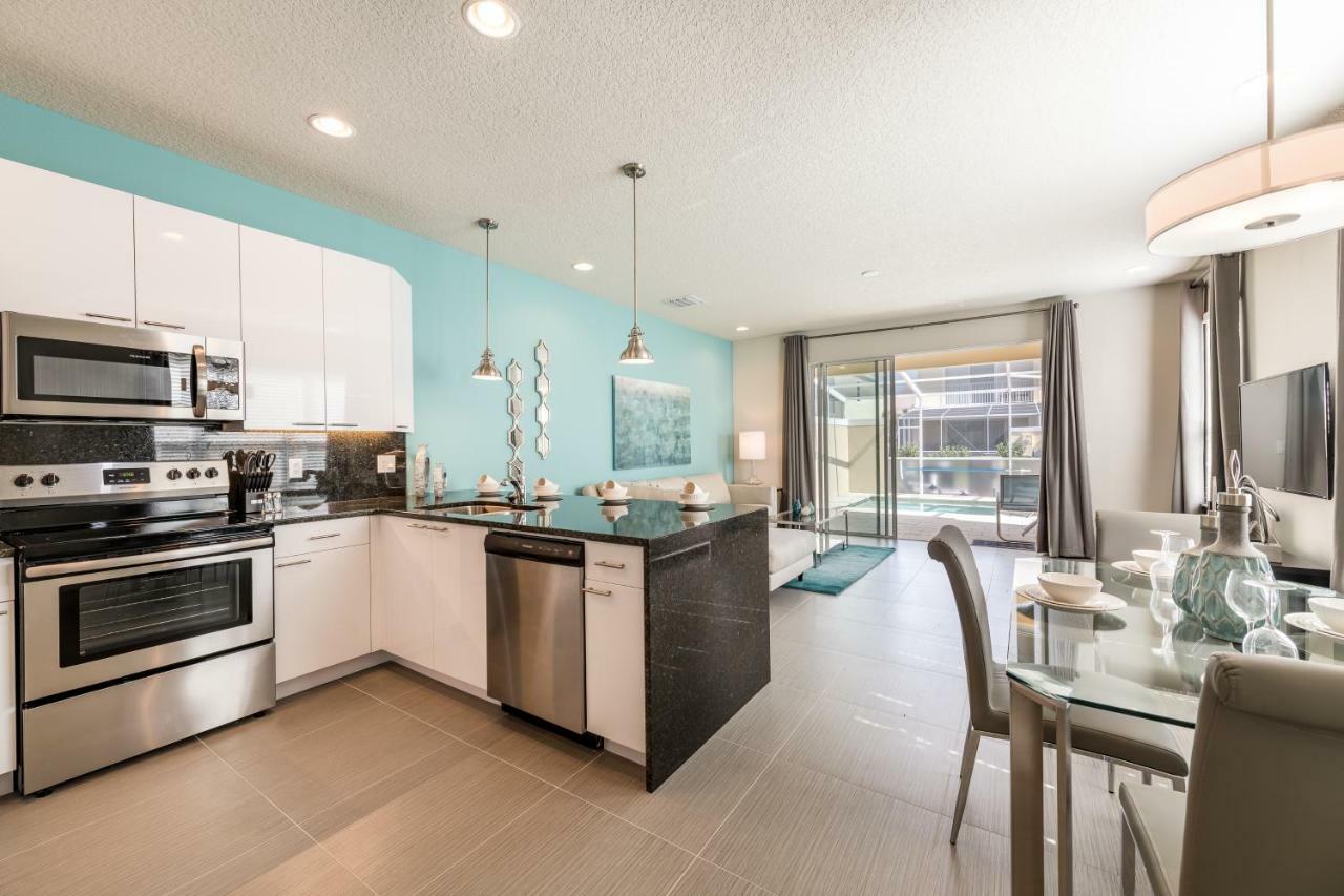 Pleasant House With Private Pool Near Orlando