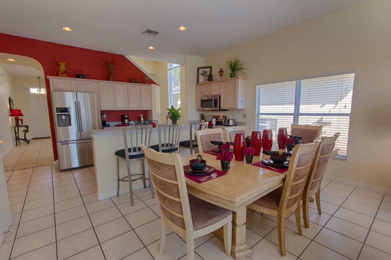Villa Lake Front Glenbrook 